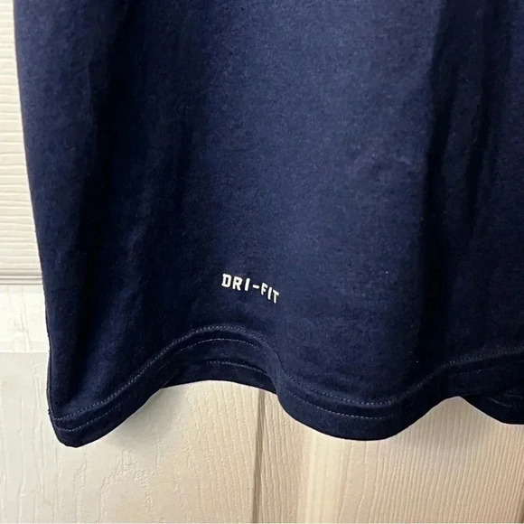 NIKE DRI-FIT TENNESSEE TITANS Navy Blue Short Sleeve Shirt NFL Football Size M - Picture 3 of 7